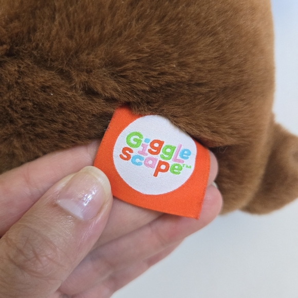 NWOT Gigglescape brown teddy bear plush toy - Picture 4 of 7